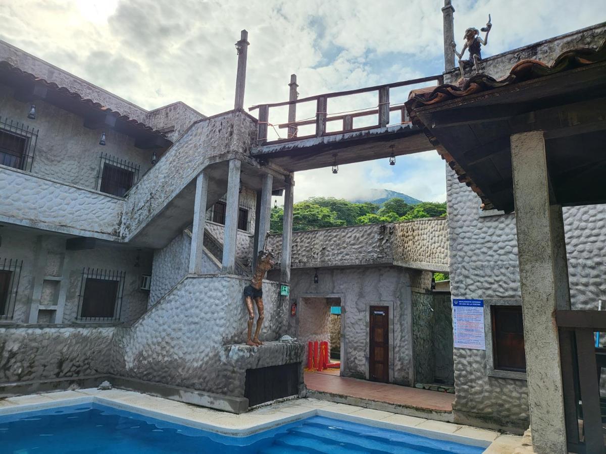 Hostal Casa De Las Gargolas Amapala Exteriör bild