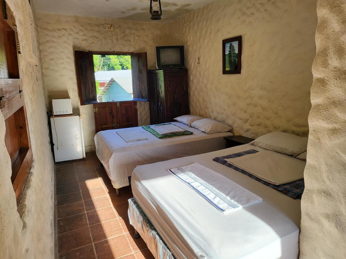Hostal Casa De Las Gargolas Amapala Exteriör bild